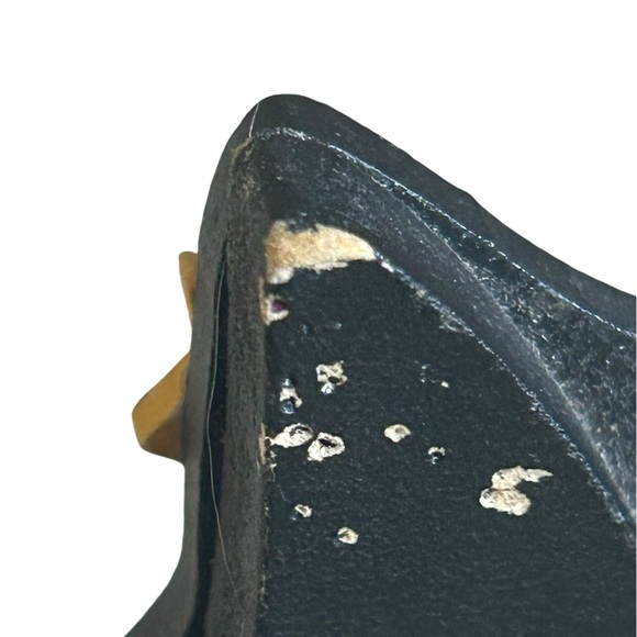 Vintage Standing Halloween Wooden Witch Table Decoration with Spinning Broom - Picture 7 of 7